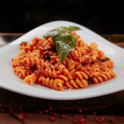 الوصفة المثالية لمكرونة بولونيز الشهيرة